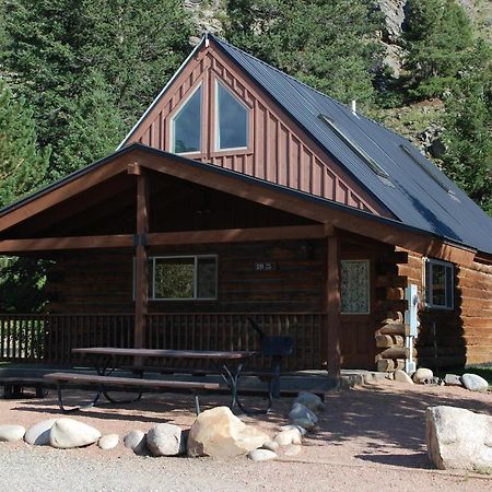 Cabin 28 Almont 外观 照片