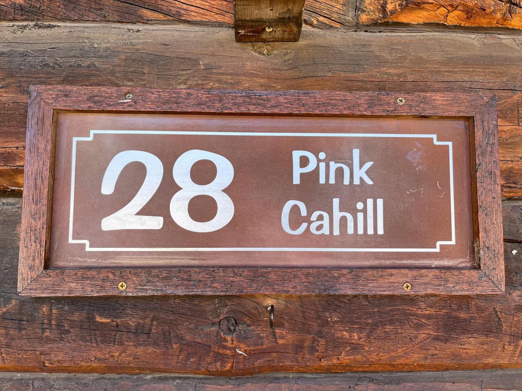 Cabin 28 Almont 外观 照片